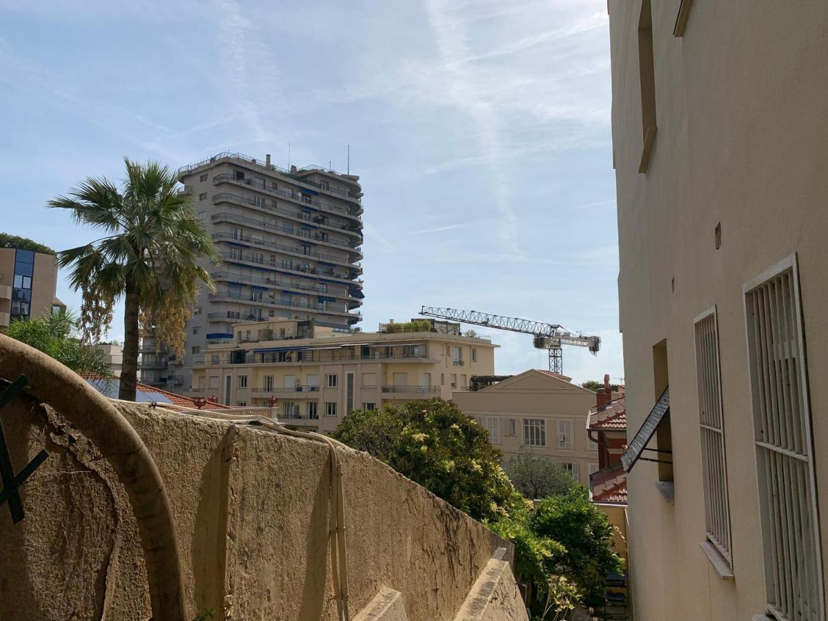 Very Central Suite Apartment With 1Bedroom Next To The Underground Train Station Monaco And 6Min From Casino Place 외부 사진